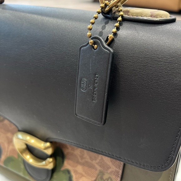 Coach unlimited edition handbag, original price $650.00 plus tax - Picture 11 of 16